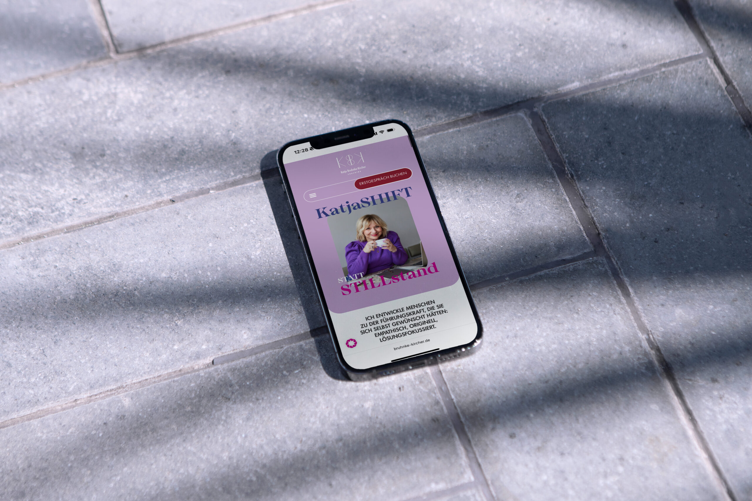 Website Katja Bruhnke-Kircher – mobile Ansicht auf dem Smartphone
